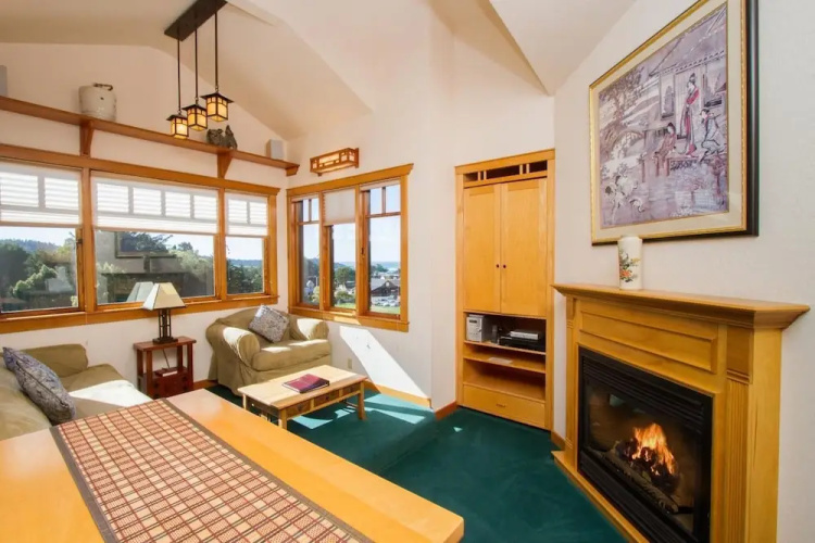 Mendocino View East