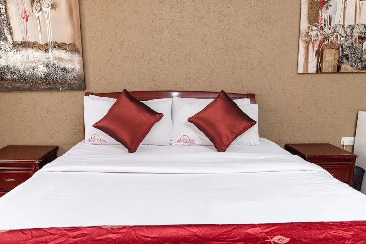 1 Bedroom Business Double room with courtyard view