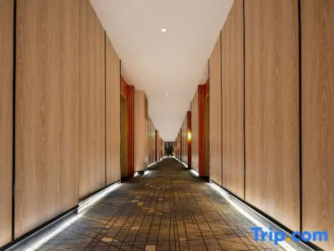 Smart·Smart Sky Hotel (Zigong Huashang International City)