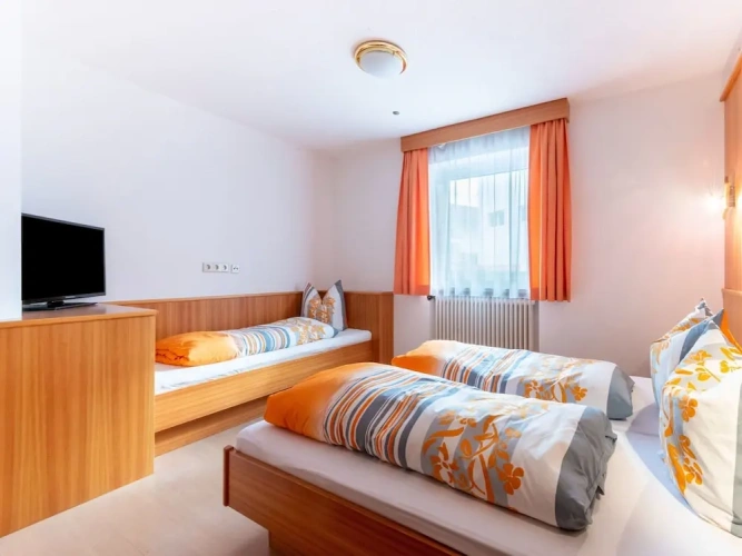 3 Bedrooms Deluxe Apartment