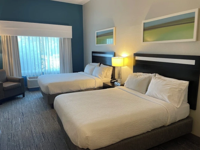 Double Suite