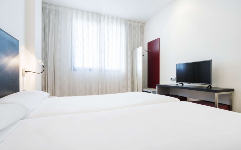 Hotel ILUNION Aqua 3 photo 11