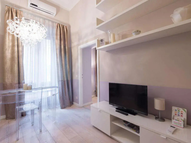Ara Pacis Luxury Apartment