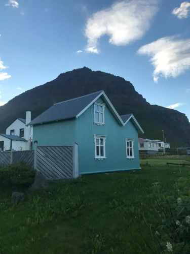 The Little Cottage