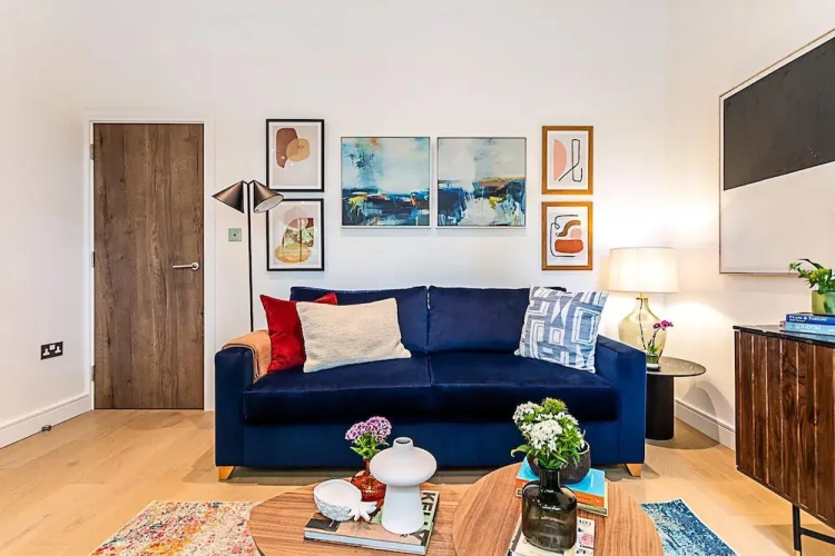 Stunning Earls Court Flat