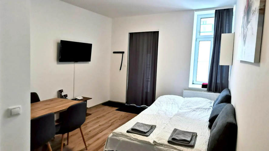 Bacher Apartment
