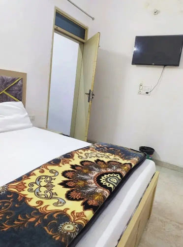 Hotel Meera residency Mathura