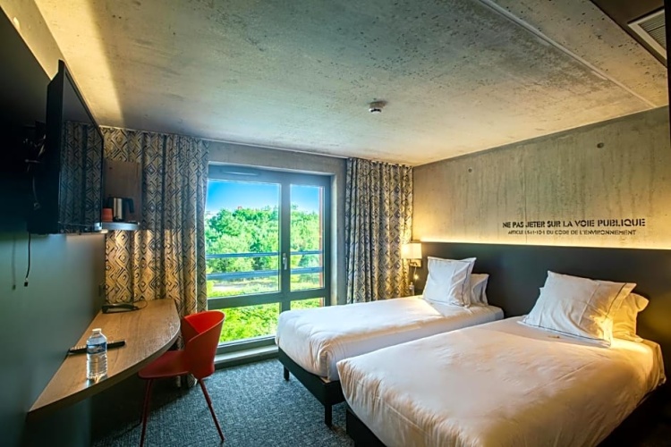 Superior room