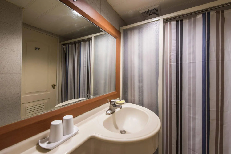 River Inn Kenting