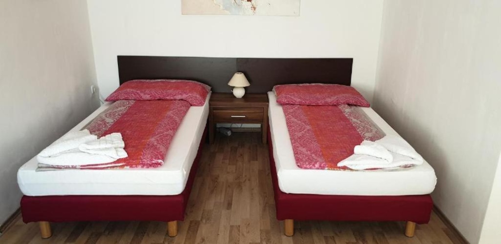 Classic Quadruple room