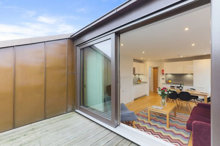 Lambeth North One Hotel Overview