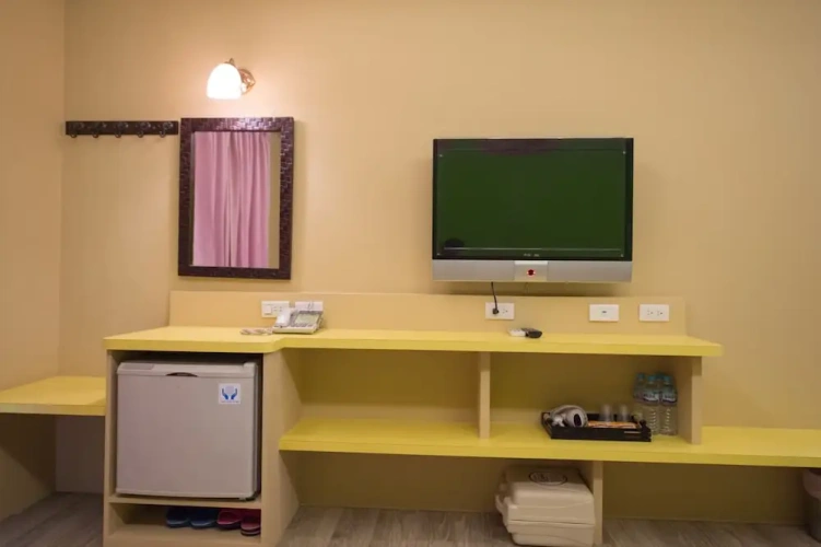 1 Bedroom Standard Quadruple room with balcony