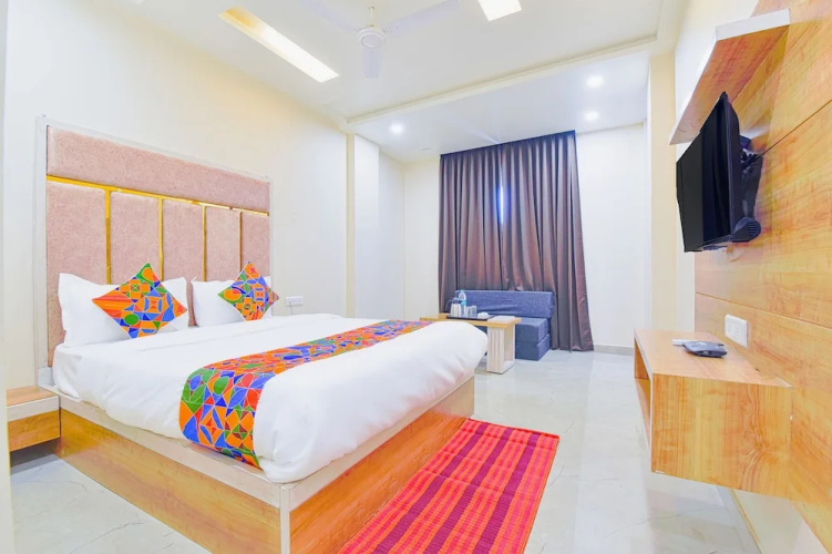 Fabhotel Bohra International