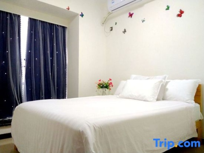 2 Bedrooms Business Suite