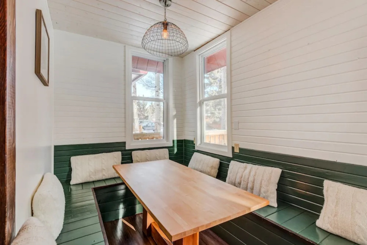 Rocky Mountain Bed & Breakfast