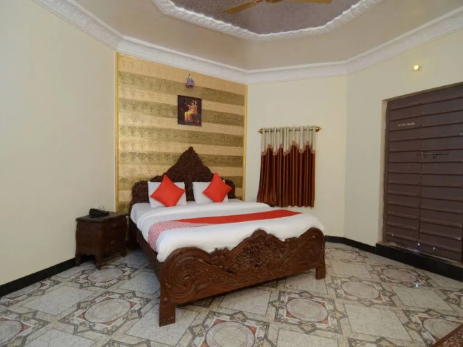 Flagship Ranibagh Palace