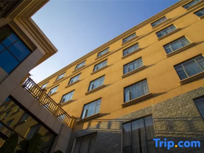 Yuanmou Grand Hotel