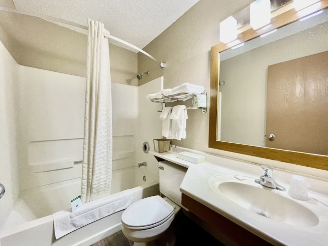 Standard Double Suite