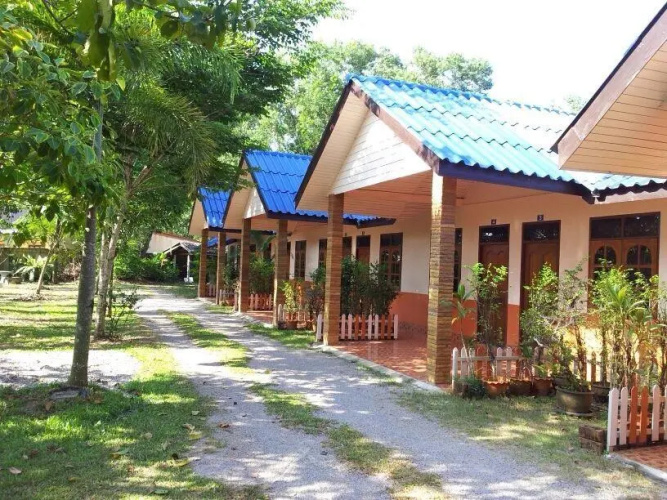 Khemthong Resort 2