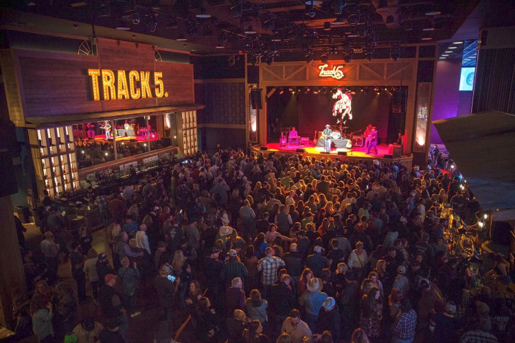 Hard Rock Hotel And Casino Tulsa photo 25