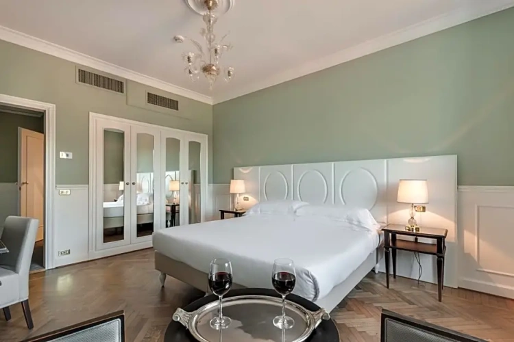 Premium room