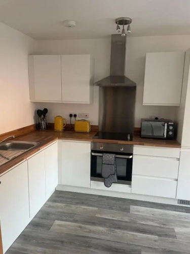 #0202 One Bedroom serviced apartment-Free parking