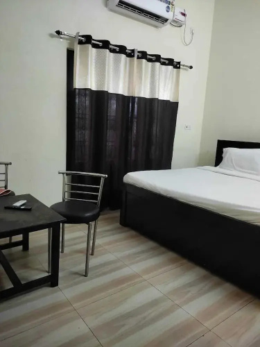 Wave Guest House