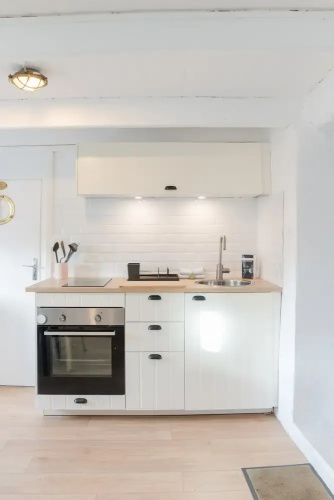 Small Cocoon for 2 by the sea