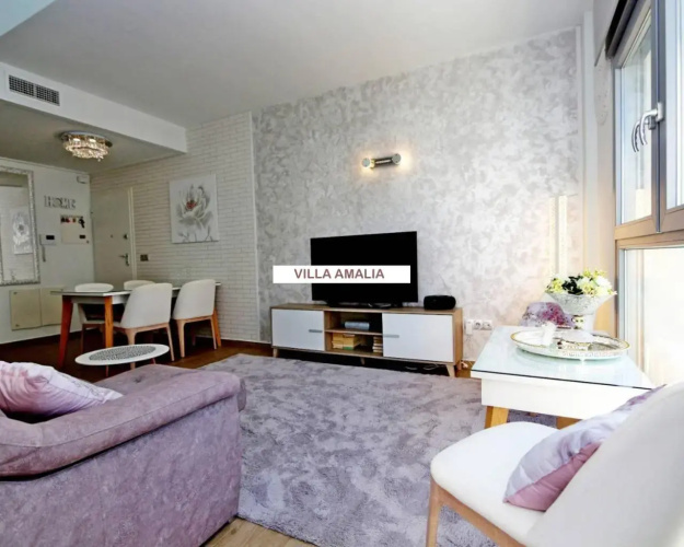Beach Apartment Amalia