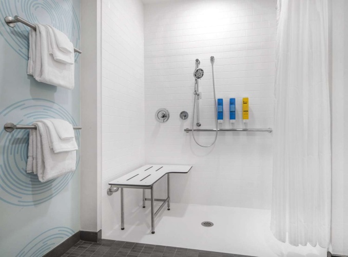 Tru by Hilton Wilmington Wrightsville Beach photo 12