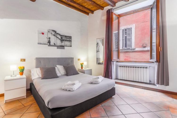 2 Bedrooms Apartment