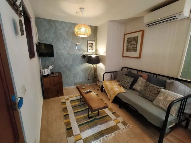 1 Bedroom Comfort room