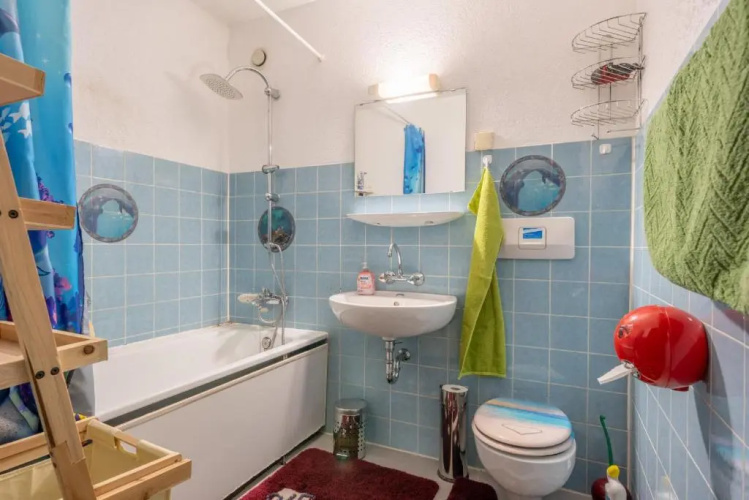 ID 4306 | Private Apartment