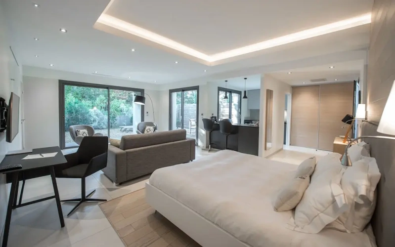Deluxe Penthouse room