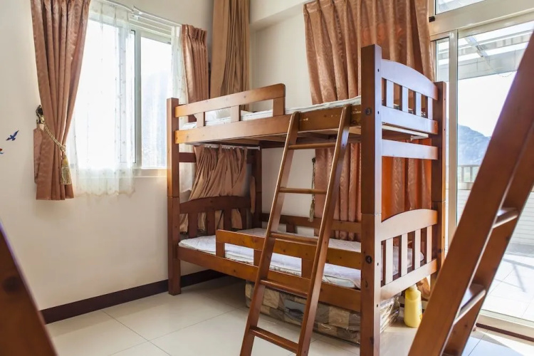 Fully B&B