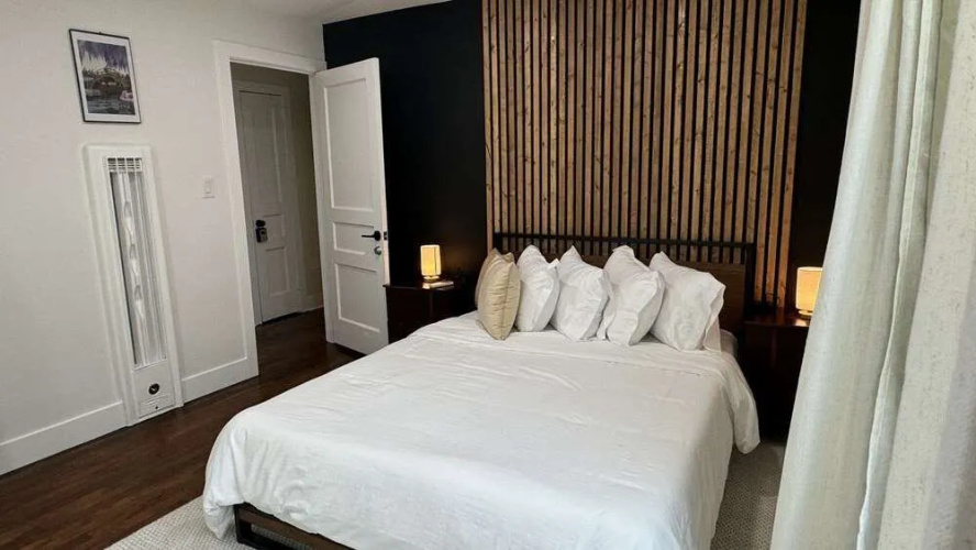 Garden District Duplex