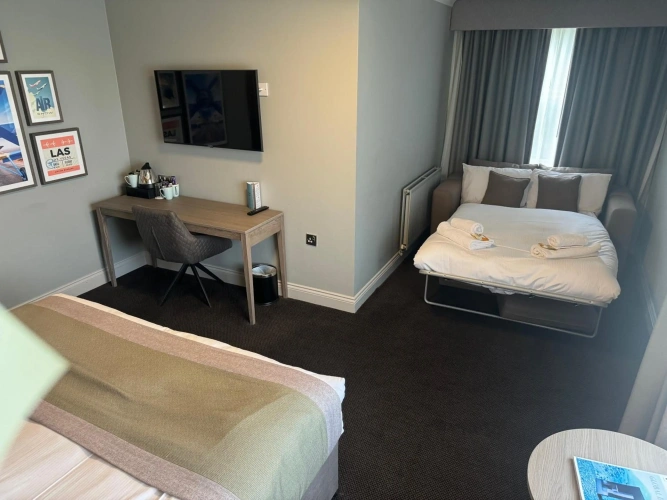 Guest rooms