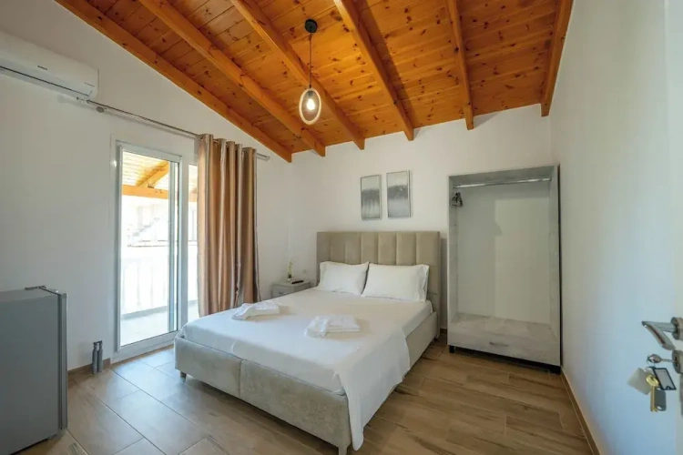 Standard Double room with balcony