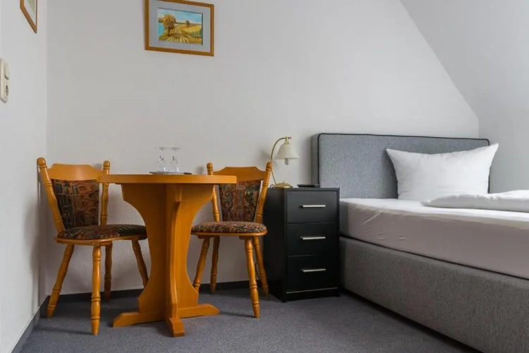 Standard Single room