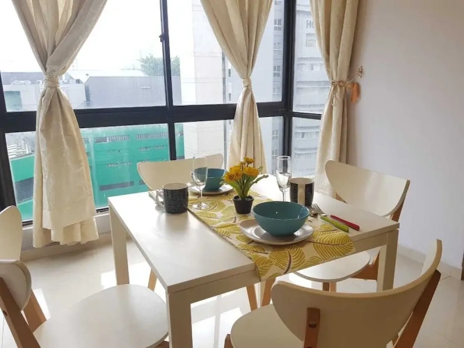 2 Bedrooms Quadruple Apartment