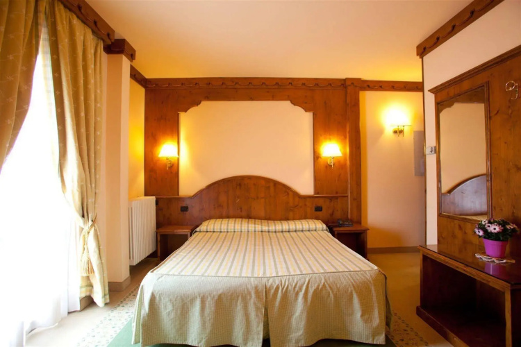 Hotel Rendez Vous