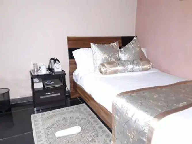 The Grand Suites