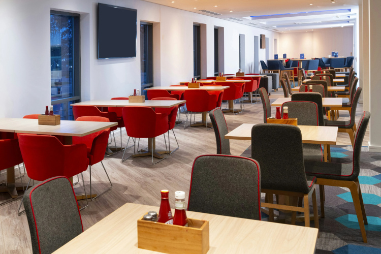 Holiday Inn Express Stevenage photo 18