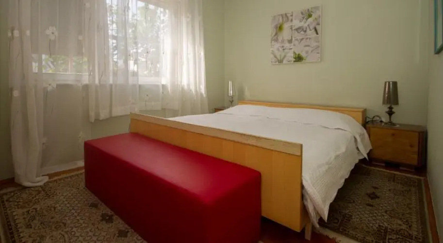 Apartments Mak