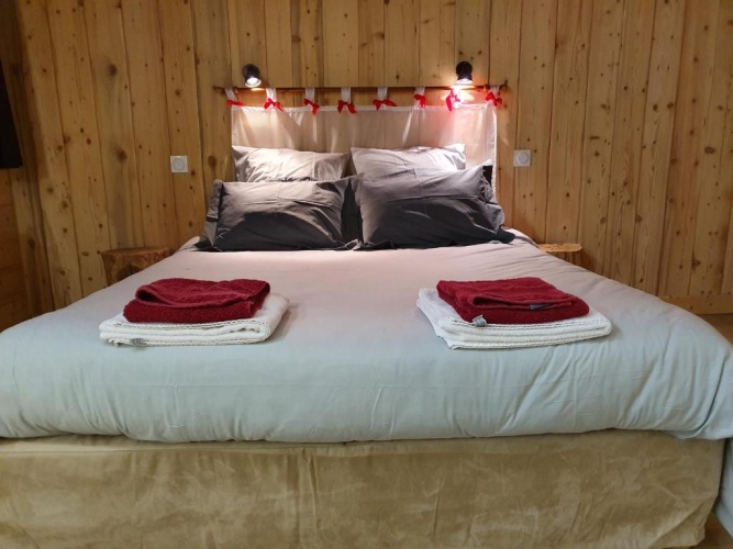 Standard Double room with mountain view