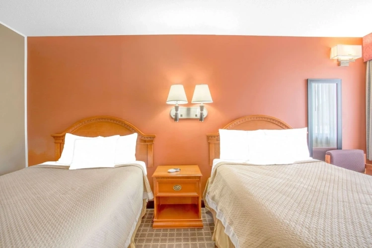 Quadruple room
