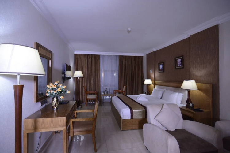 City Center Hotel