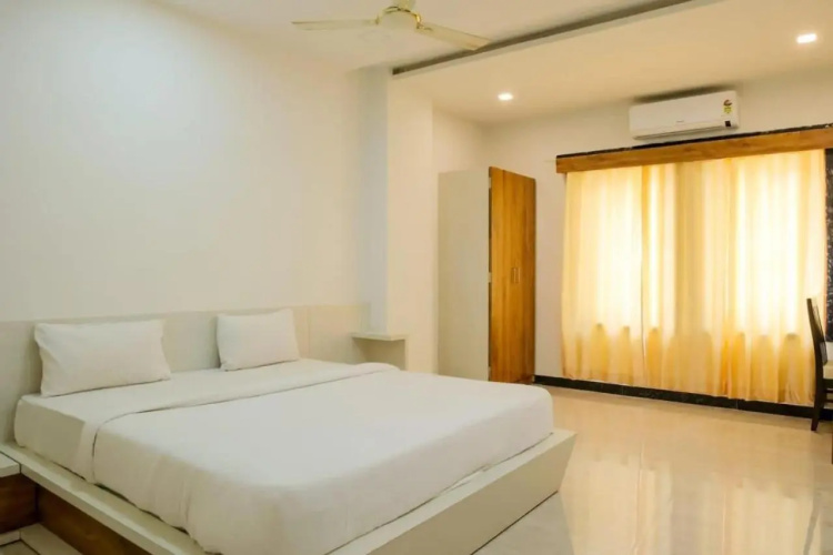 Dollar Villa Resort