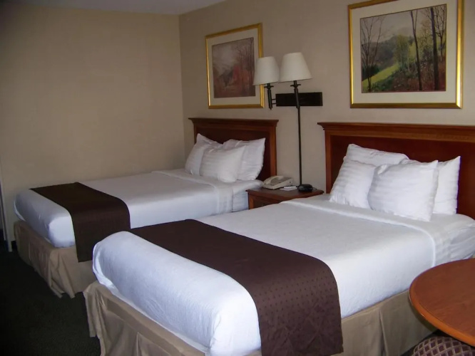 Chestnut Tree Inn - Cherokee
