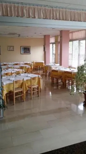 Den Hotel Terme